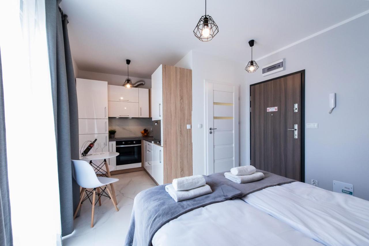 Estella Apartment Krasków Εξωτερικό φωτογραφία