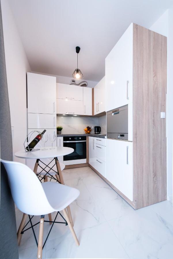 Estella Apartment Krasków Εξωτερικό φωτογραφία